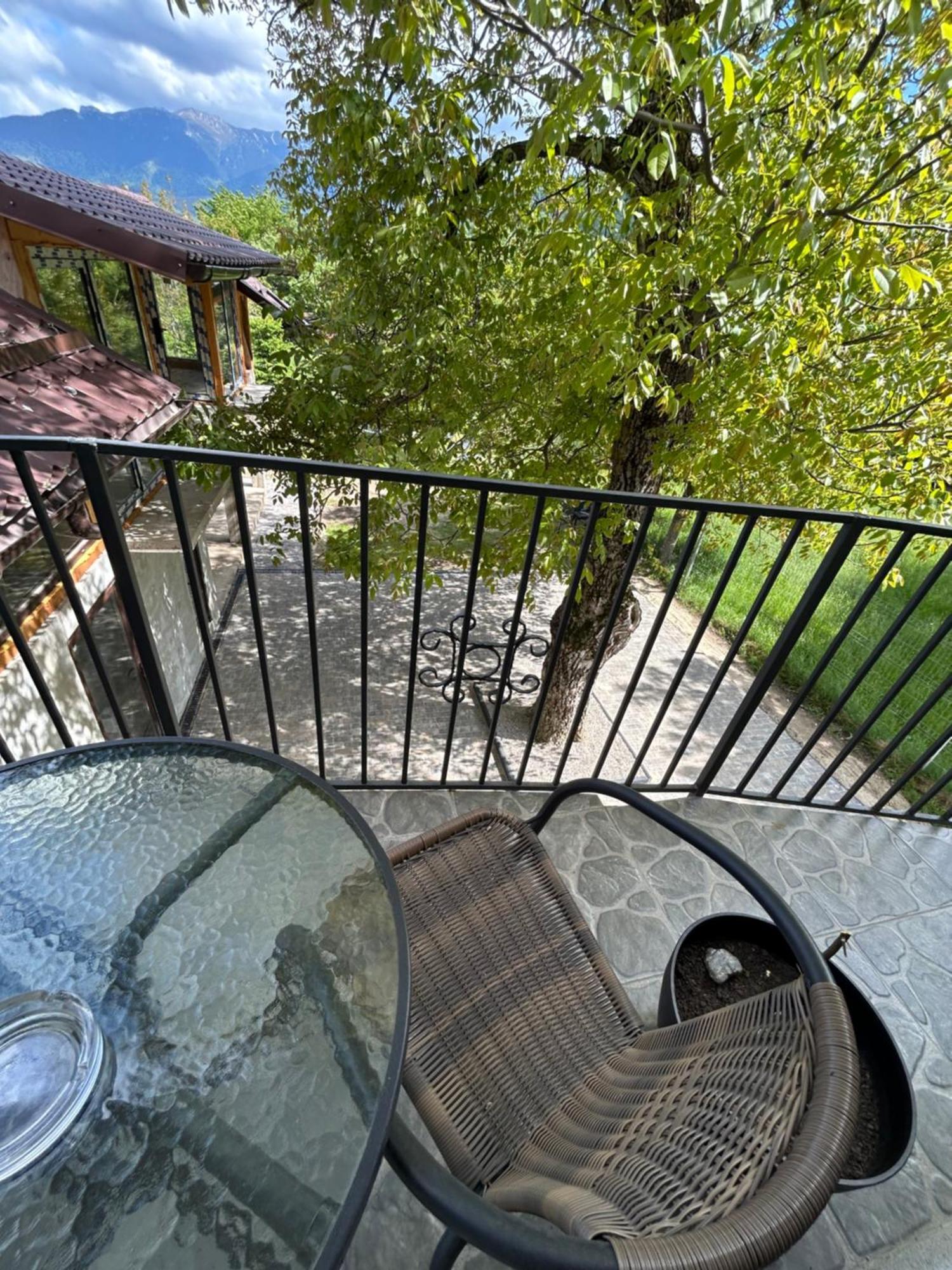 Casa Luca Ama Bran Villa Бран Екстериор снимка