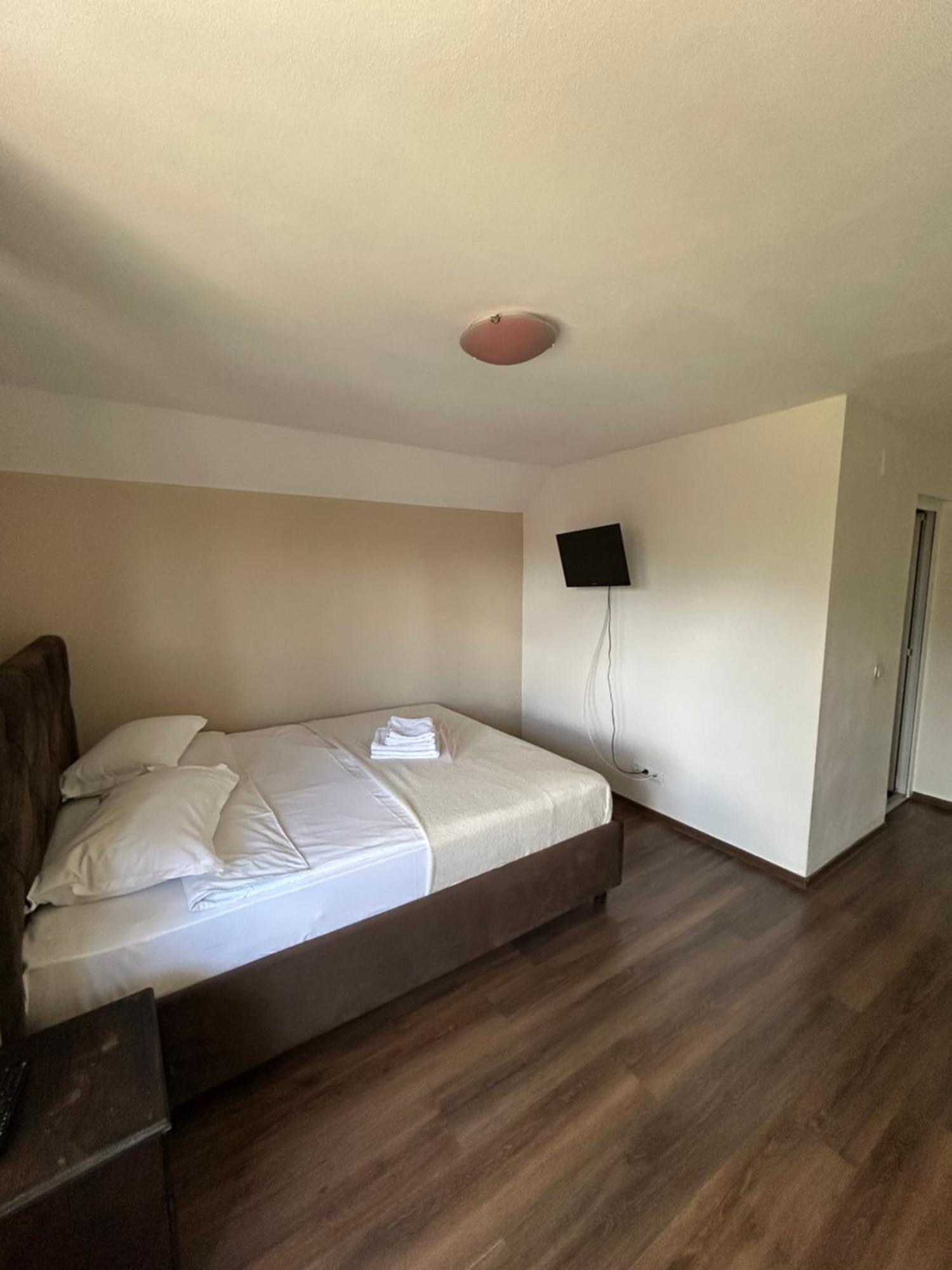 Casa Luca Ama Bran Villa Бран Екстериор снимка